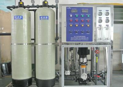 【深圳工廠水處理 3T反滲透純水機(jī) 可定制 來(lái)料加工 量大從優(yōu)】?jī)r(jià)格_廠家_圖片 -
